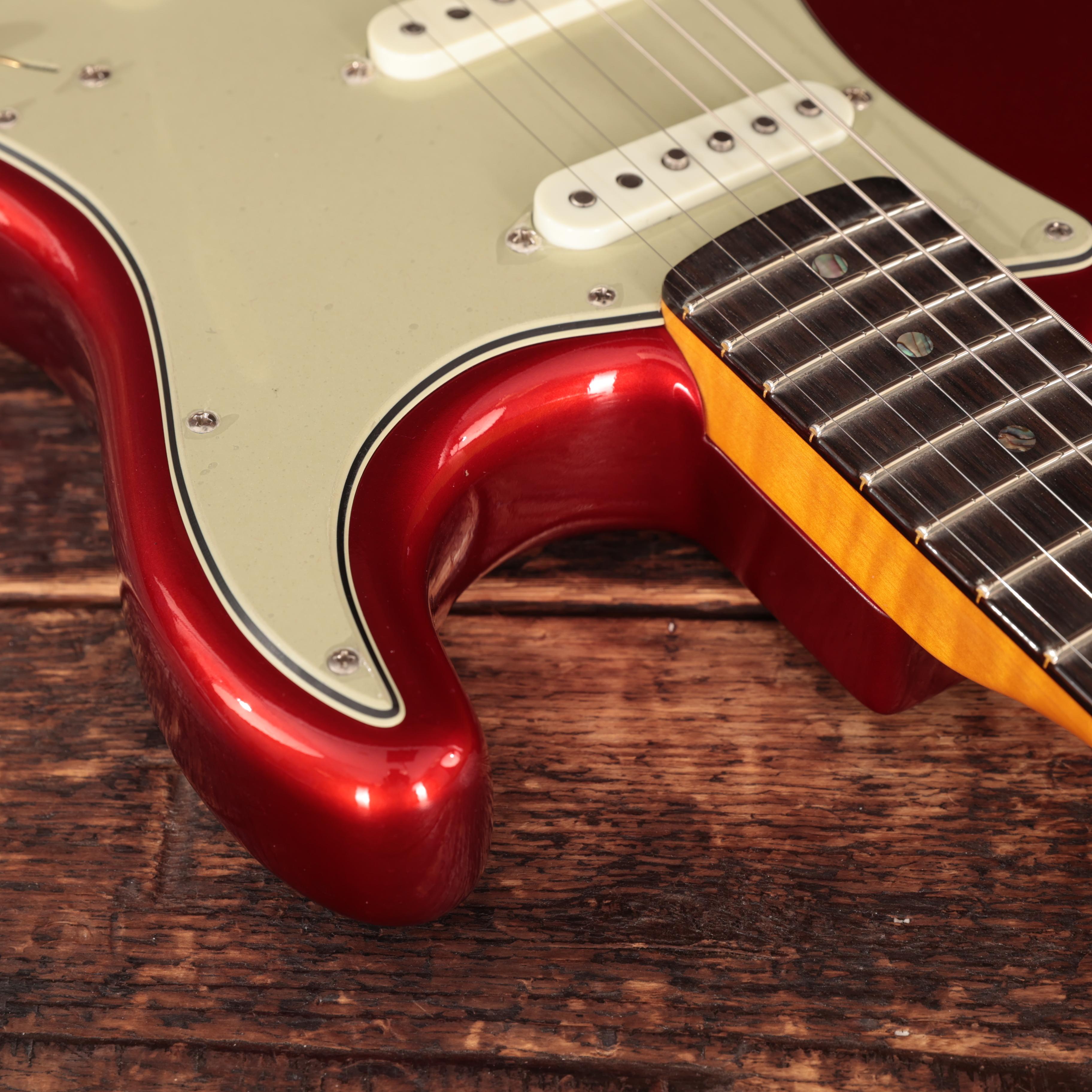Fender Custom Shop '63 Stratocaster Time Capsule In Frost Red